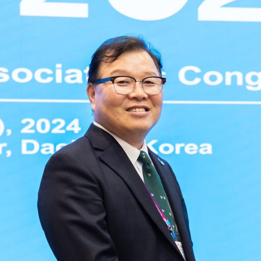 Dr. Ju Hyung Hur (KVMA)